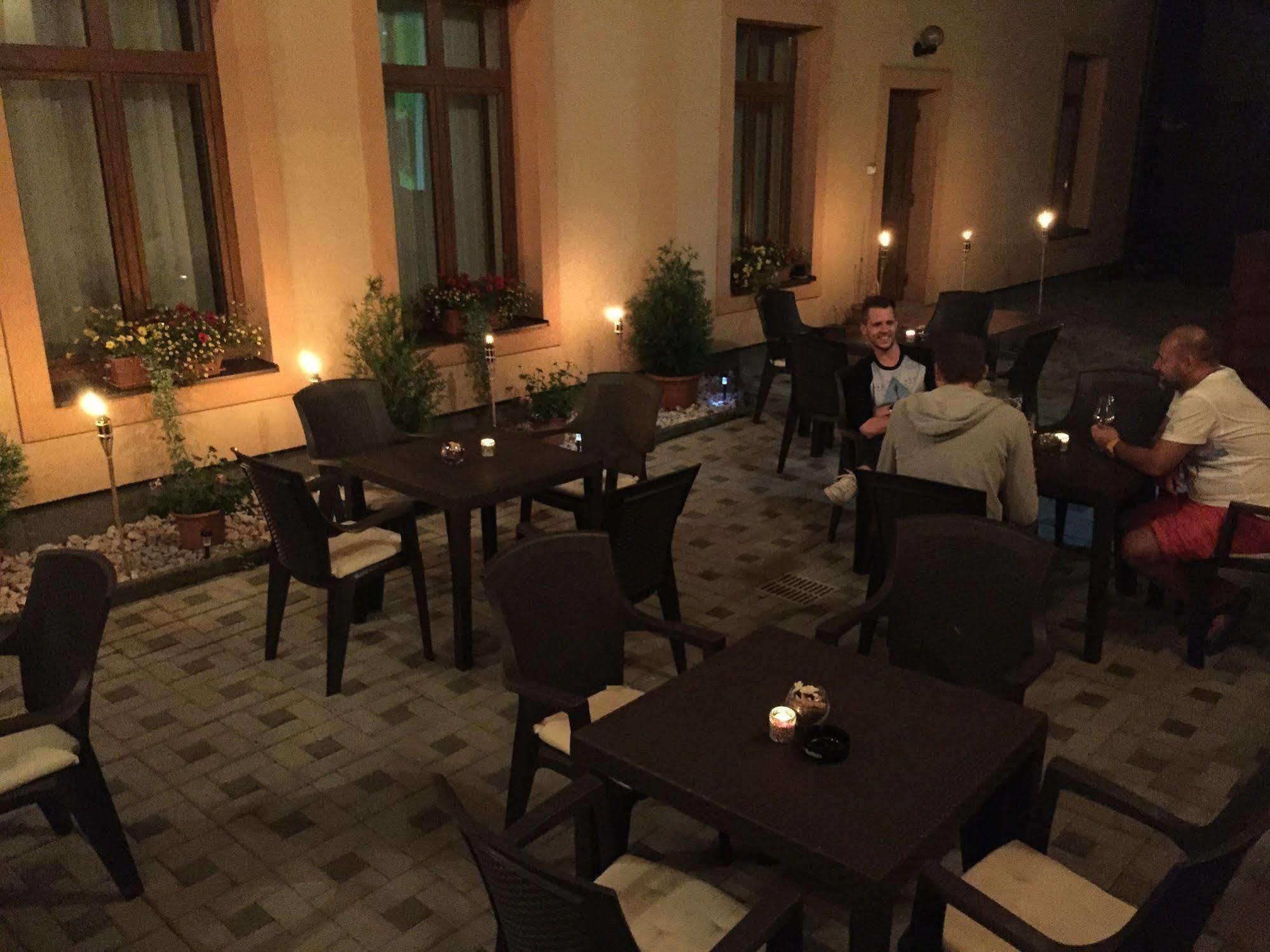 Garni Hotel Tatramonti Poprad Exterior foto